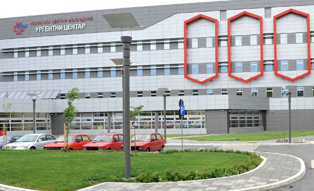 Четири пацијента у Новом Саду у тешком стању, стигло 20 нових респиратора